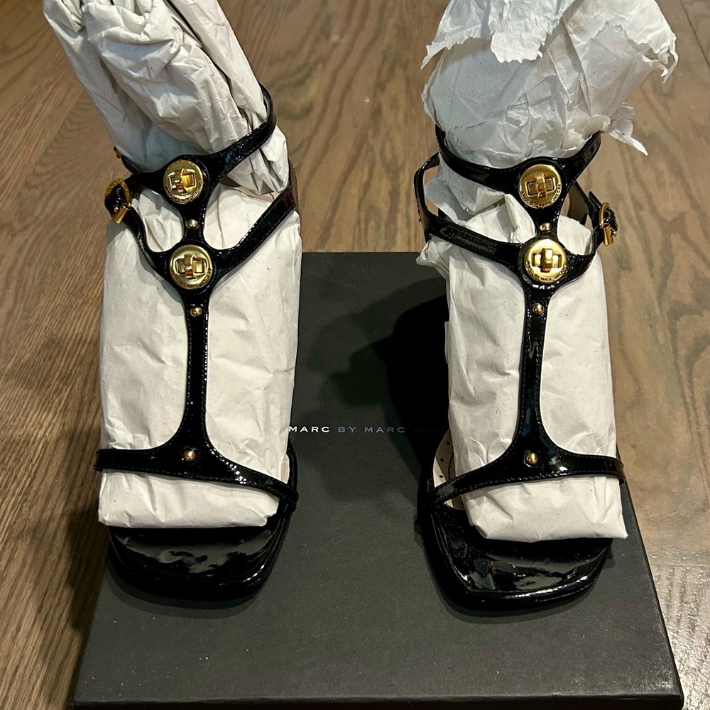 Marc by Marc Jacobs Black Patent Heels with Gold Accents